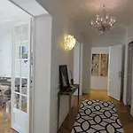 לינה וארוחת בוקר Relais12bis By Eiffel Tower פריז