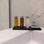 Relais12bis By Eiffel Tower לינה וארוחת בוקר