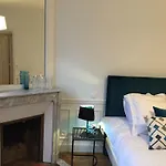 Bed & Breakfast Relais12bis By Eiffel Tower 4*