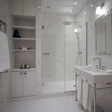 Bed & Breakfast Relais12bis By Eiffel Tower Parijs