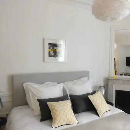 Relais12bis By Eiffel Tower 3* Parijs