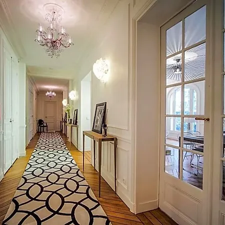 Relais12bis By Eiffel Tower לינה וארוחת בוקר 4*