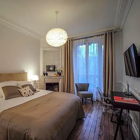 Relais12bis By Eiffel Tower 4*
