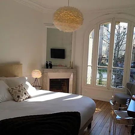 Relais12bis By Eiffel Tower 4*