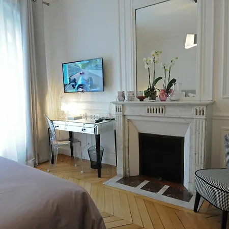 Relais12bis By Eiffel Tower 3* Parijs