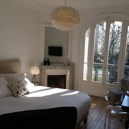 Relais12bis By Eiffel Tower 4*