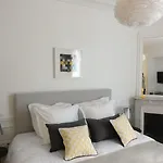 Relais12bis By Eiffel Tower 4*